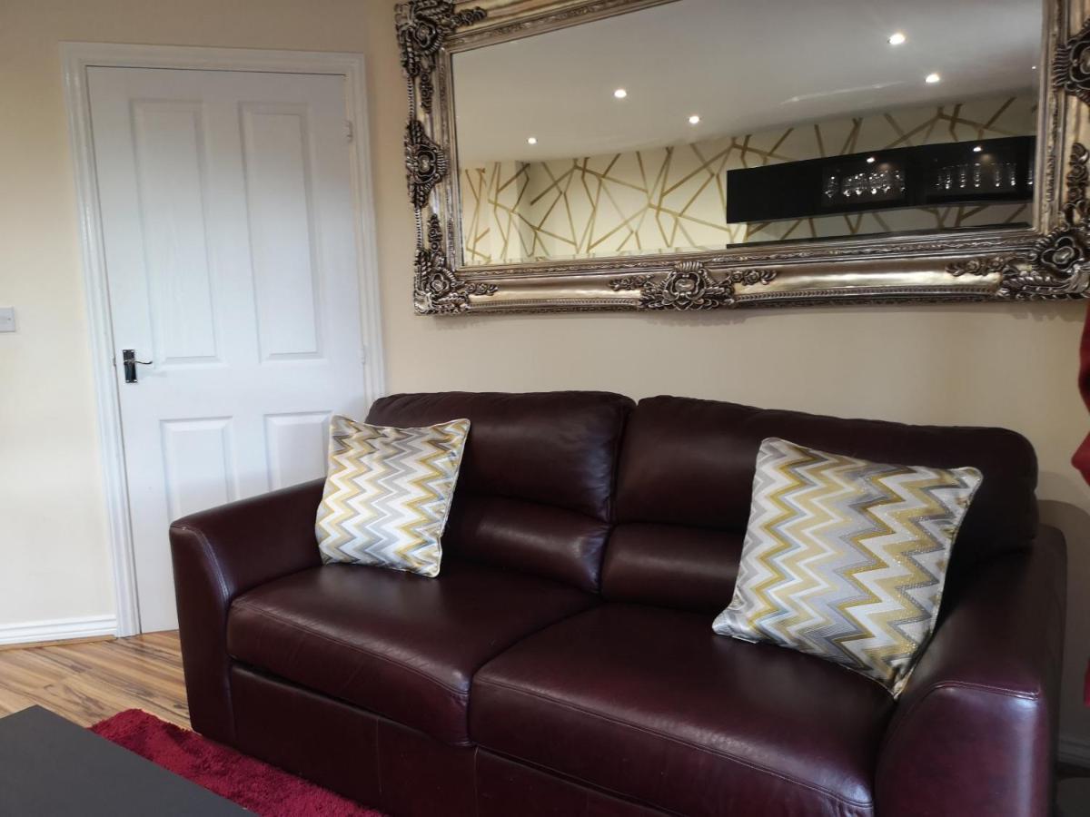Nightingale Gardens - 4 Bed Detached House - Manchester Leilighet Eksteriør bilde