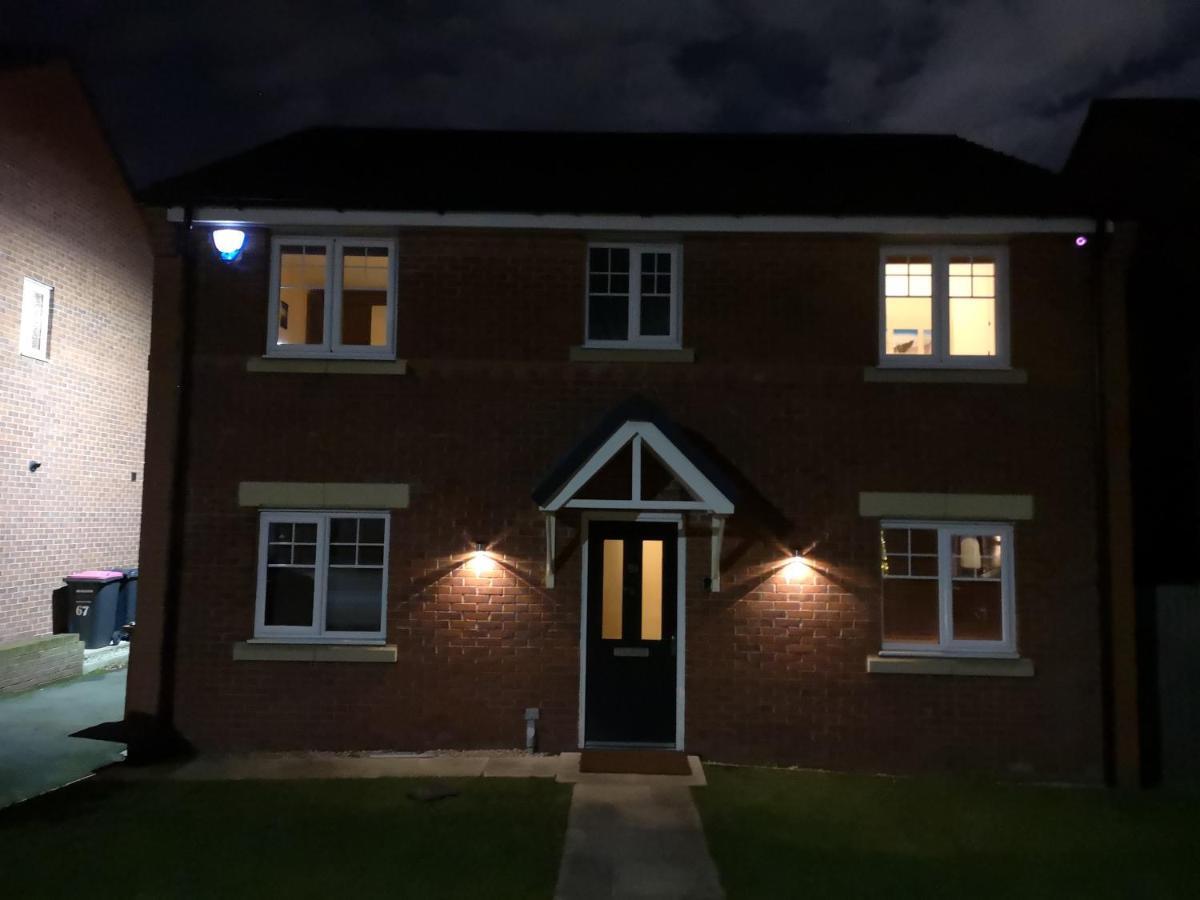 Nightingale Gardens - 4 Bed Detached House - Manchester Leilighet Eksteriør bilde