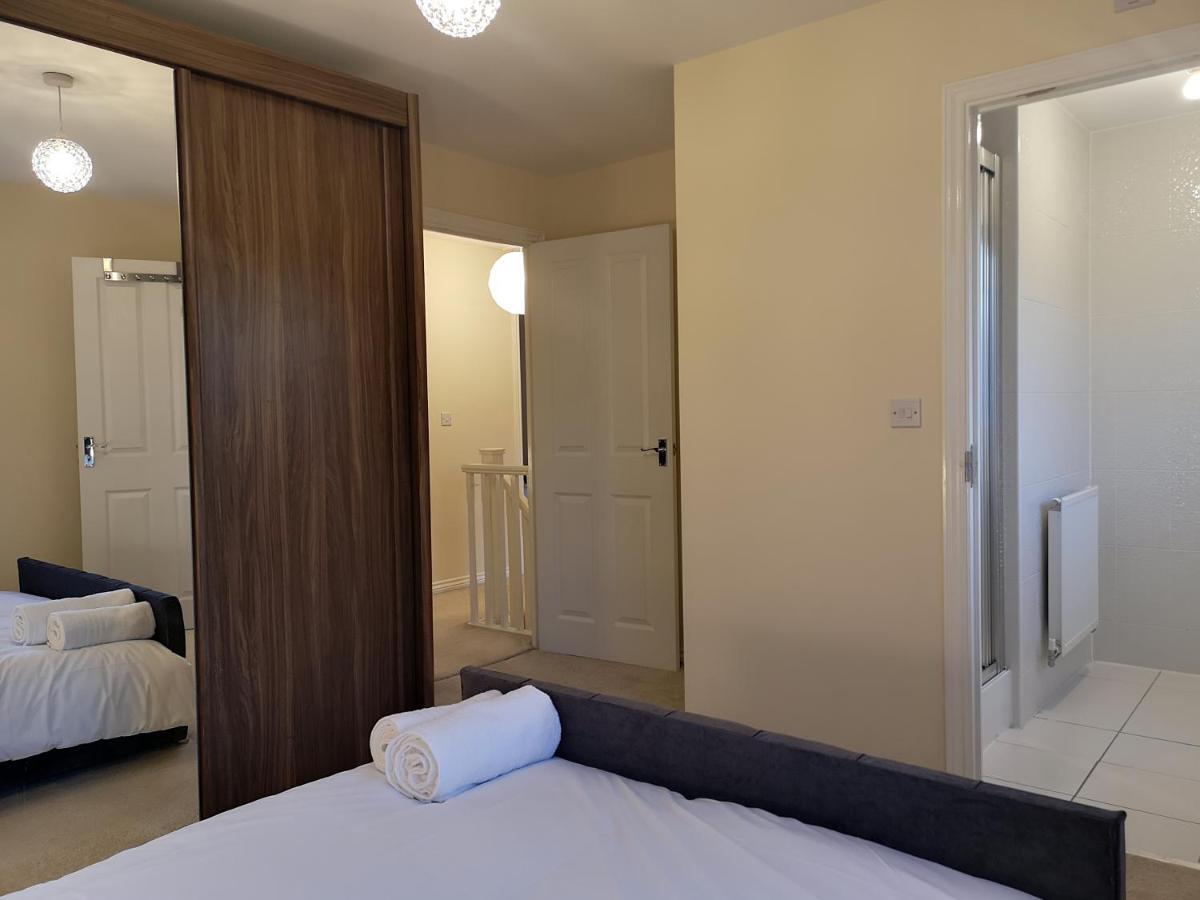 Nightingale Gardens - 4 Bed Detached House - Manchester Leilighet Eksteriør bilde